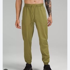 Lululemon License to Train Cargo Jogger